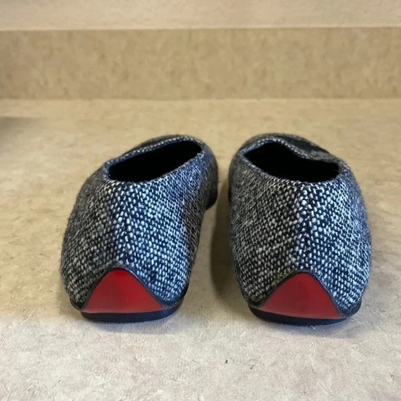 Pancaldi Gray Tweed Made in Italy Appliquéd Flats - Picture 6 of 11